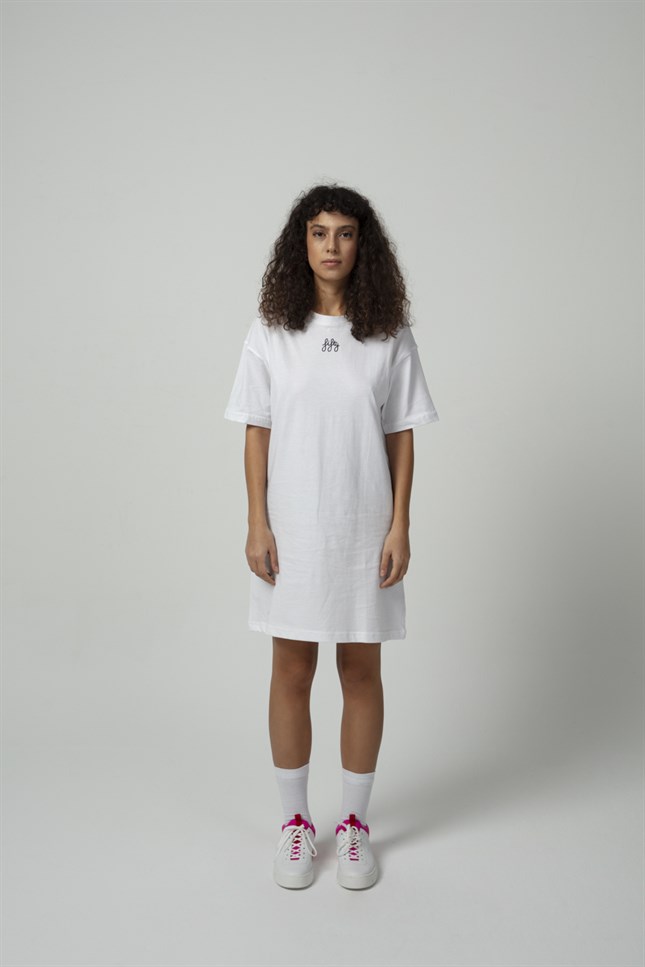 Kadın Beyaz Oversize T-shirt Elbise